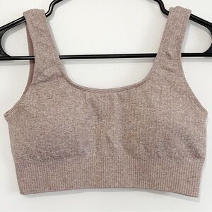 ETHOS Sports Bra Padded Ribbed Pale Mauve Medium